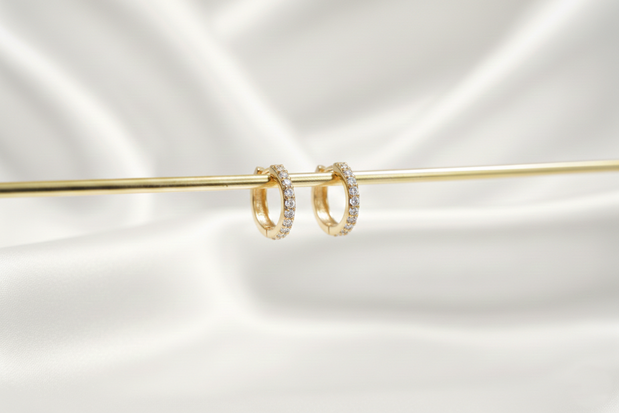 CANDONGA CON REBORDE EN ZIRCONES PEQUEÑA JOYERIA D'ORÉ