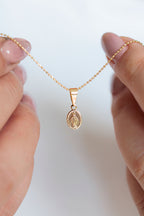 Set Protección Virgen ✨ oro laminado 18k cali 6