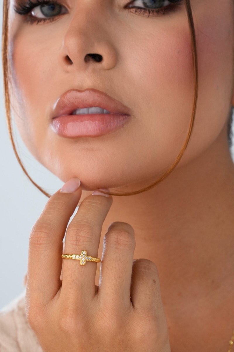 ANILLO AJUSTABLE HOPE-ANILLO MUJER-JOYERIA D'ORÉ-ORO LAMINADO 18K CALI