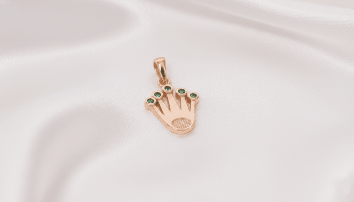 DIJE CORONA RX 5 ZIRCONES VERDES-DIJES-JOYERIA D'ORÉ-ORO LAMINADO 18K CALI