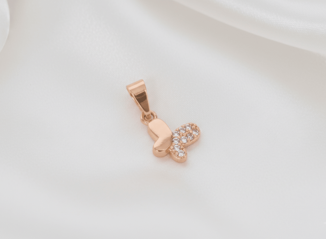 DIJE MARIPOSA CON MITAD CIRCONES-DIJES-JOYERIA D'ORÉ-ORO LAMINADO 18K CALI
