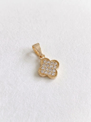 DIJE TRÉBOL CON CIRCONES 9MM oro laminado 18k cali 2
