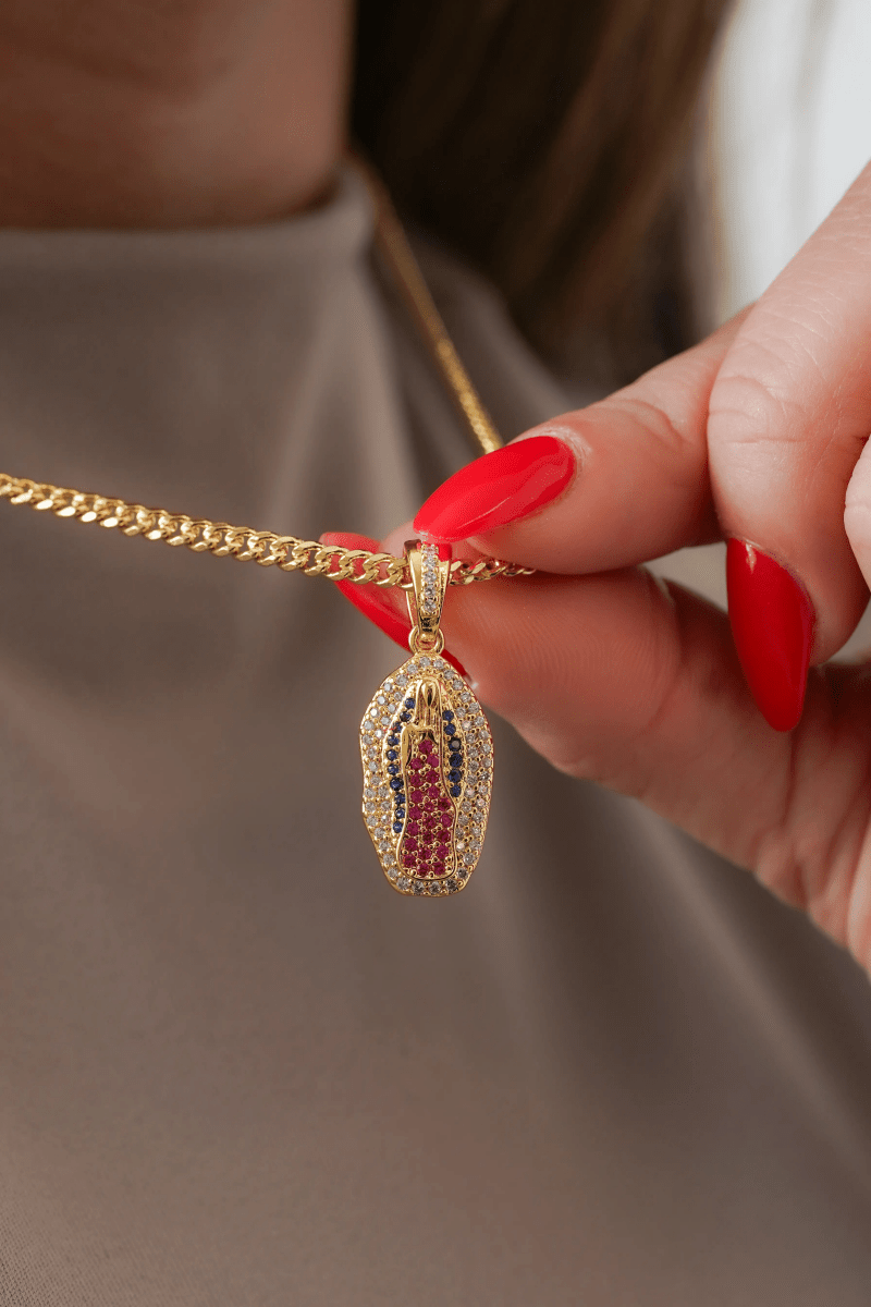 DIJE VIRGEN GUADALUPE LUXE-DIJES-JOYERIA D'ORÉ-ORO LAMINADO 18K CALI