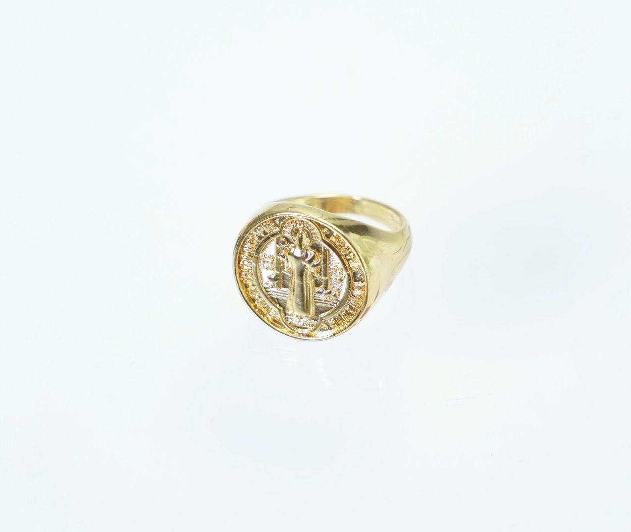 ANILLO SAN BENITO
