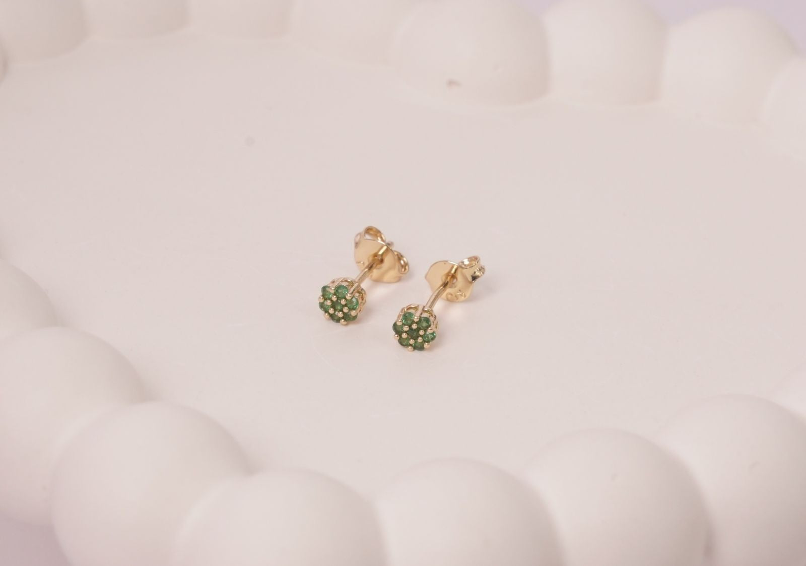 TOPO FLOR 7 ZIRCONES VERDES