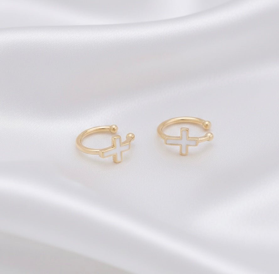 EARCUFF SILUETA DE CRUZ-CANDONGAS-JOYERIA D'ORÉ-ORO LAMINADO 18K CALI