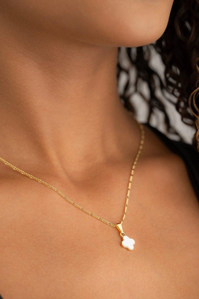 SET WHITE CLOVER 1CM-DIJES-JOYERIA D'ORÉ-ORO LAMINADO 18K CALI