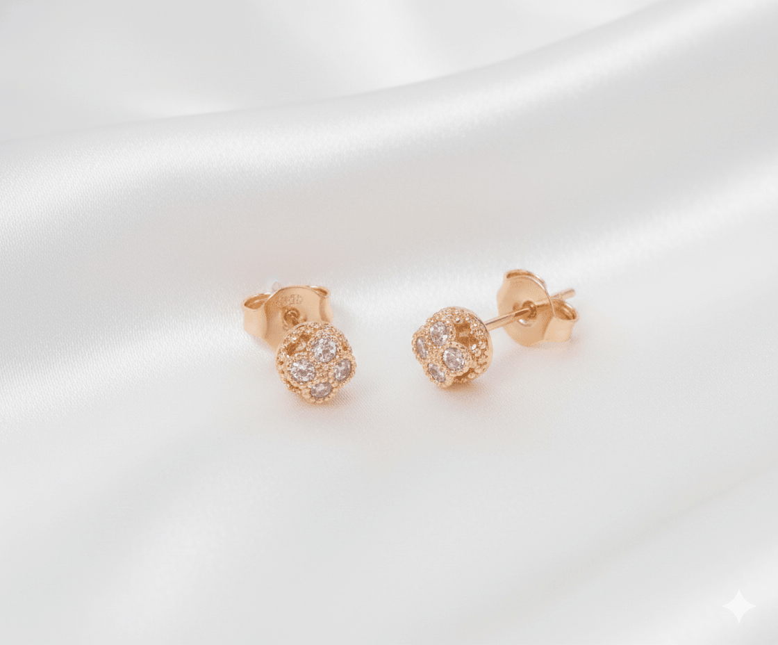 TOPO FLOR CON CIRCONES BLANCOS-TOPOS-JOYERIA D'ORÉ-ORO LAMINADO 18K CALI